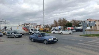 Antalyada 4 araçlı zincirleme kaza: 1 yaralı