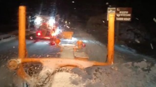 Antalyada mevsimin ilk karı yağdı, Antalya-Konya karayolu beyaza büründü