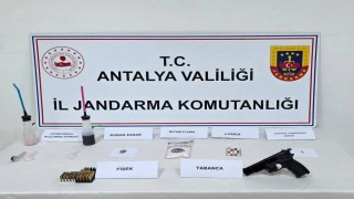 Antalyada uyuşturucu operasyonu: 4 şüpheliye adli işlem