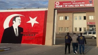 Aranan şahsı JASAT yakaladı
