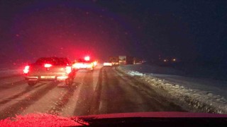 Ardahanda kar ve yoğun tipi ulaşımda aksamalara neden oldu