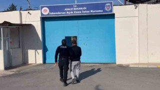 Arsuzda uyuşturucu taciri tutuklandı