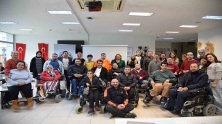 Atakum Belediyesinden özel gereksinimli bireylere yönelik afet farkındalık eğitimi