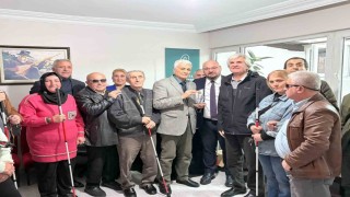 Atakumdan görme engellilere ‘beyaz baston desteği