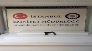 Ataşehirde dükkan kurşunlayıp o anları kayda alan 2 şüpheli tutuklandı