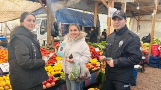 Ayancıkta dolandırıcılara karşı pazar mesaisi