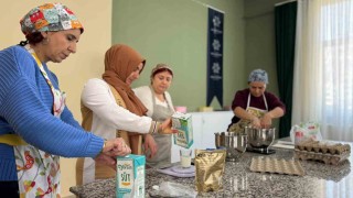 Aydın Büyükşehir Belediyesi Kadın Yaşam Atölyesi hizmete açıldı