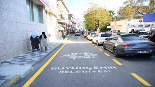 Aydın Büyükşehir Belediyesi yol yapım ve yenileme çalışmalarını sürdürüyor