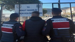 Aydında jandarma ekipleri aranan şahıslara göz açtırmadı
