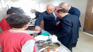 Aydıntepede öğrenciler yöresel lezzetleri tanıttı