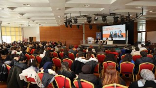 Ayşe Kulinden gençlere hayat dersleri