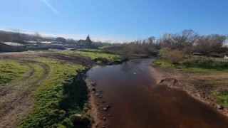 Babaeskide Şeytan deresinin rengi kahverengiye döndü
