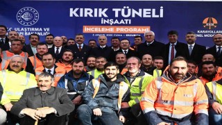 Bakan Uraloğlu: Dağların kalbine mühendislik imzası atan bir eser