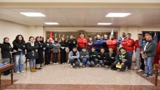 Bakan Yardımcısı Ayhan, Bayburtlu gençleri bakanlıkta ağırladı