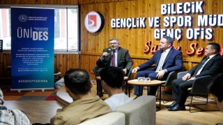 Bakan Yardımcısı Eminoğlu, ÜNİDES projesi kapsamında Bilecikte öğrencilerle buluştu