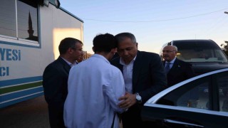 Bakan Yerlikaya, Kozanda taziye ziyaretinde bulundu