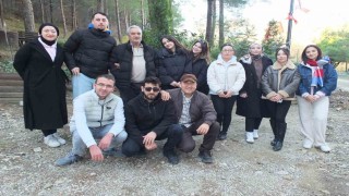Balıkesirde üniversiteli gençler çevreci projede görev aldı