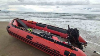 Bartında bot alabora oldu: 2 kişi kurtarıldı