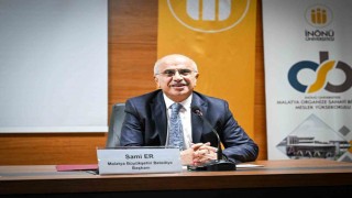 Başkan Er, üniversite öğrencileriyle bir araya geldi: Şehir 12 ayda ayağa kalktı