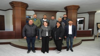 Başkan Gençay, pazar esnafını ağırladı