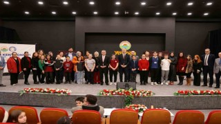 Başkan Kurnaz: Çocuklarımızın yerel yönetimlerde söz sahibi olmalarını önemsiyoruz