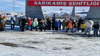 Başöğretmen İlkokulu Öğrencileri Sarıkamış Şehitlerini unutmadı