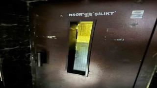 Batmanda asansörde mahsur kalan vatandaş kurtarıldı