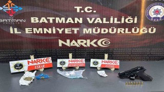 Batmanda narkotik operasyonu: Uyuşturucu madde ve ruhsatsız silah ele geçirildi