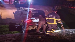 Batmanda otomobil su kanalına uçtu: 1 yaralı