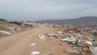 Bayburt Kent Konseyi Şehit Osman Dağına dökülen hafriyat için girişimde bulundu