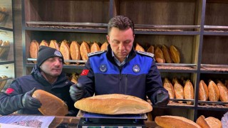 Bayburttaki fırınlarda hijyen ve gramaj denetimi yapıldı