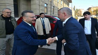 Belarusun Ankara Büyükelçisi Glaz, Eskişehir Valisi Aksoyu ziyaret etti