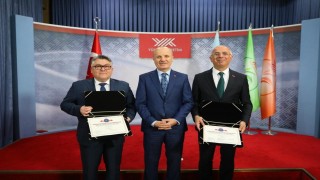 BEUNdan engelsiz üniversite ödüllerinde çifte başarı