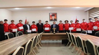 Bilecikte genç basketbolculardan il birinciliği