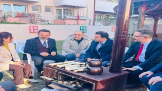 Bilecikte huzurevinde Salçalı ekmek etkinliği