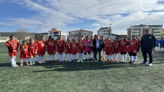 Bilecikte Yıldız Kızlar Futbol Müsabakaları sona erdi