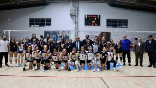 Bilecikte Yıldız Kızlar Voleybol finali heyecanı