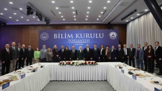 Bilim Kurulu toplantısı Rektör Hacımüftüoğlunun katılımıyla gerçekleştirildi; Bilim temelli sosyal politikalar vurgusu