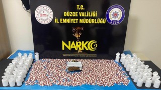 Binlerce uyuşturucu hapla yakalandı