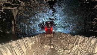 Boluda kardan kapanan 191 köy yolu ulaşıma açıldı