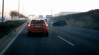 Boluda kaza anı güvenlik kamerasında: Makasa giren araç kazaya neden olmuş