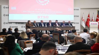 BTSOda eğitim sektörünün geleceği konuşuldu