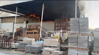 Burdurda mermer fabrikasında yangın