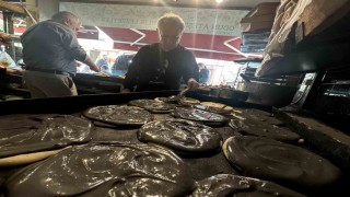 Bursanın coğrafi işaretli Tahinli Pidesi artık siyah tahinle de yapılıyor
