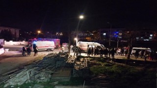 Büyükçekmecede feci kaza: 2 lise öğrencisi hayatını kaybetti
