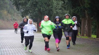 Büyükşehir Belediyesi vatandaşları spora teşvik ediyor