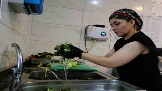 Büyükşehir EKDAĞ tesislerinde sebze ve meyveler ozonlu su ve gazla yıkanıyor