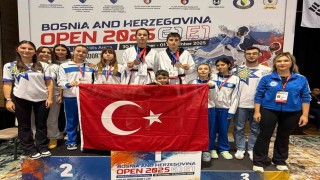 Büyükşehir Taekwondocuları Saraybosnada Türkiyeyi gururlandırdı