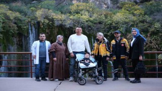 Cam kemik hastası çocuğun hayalini sağlık ekipleri gerçekleştirdi