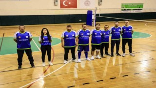 Çamelide Kurumlar-Mahalleler Arası Voleybol Turnuvası başladı